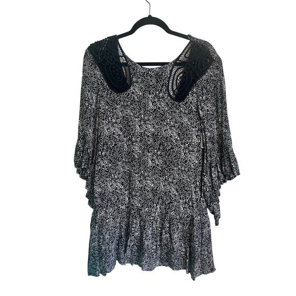 NWT Volcom Stone Row Whiskey Mountain Dress Black & White Ruffle Mini Size Small - Picture 4 of 11